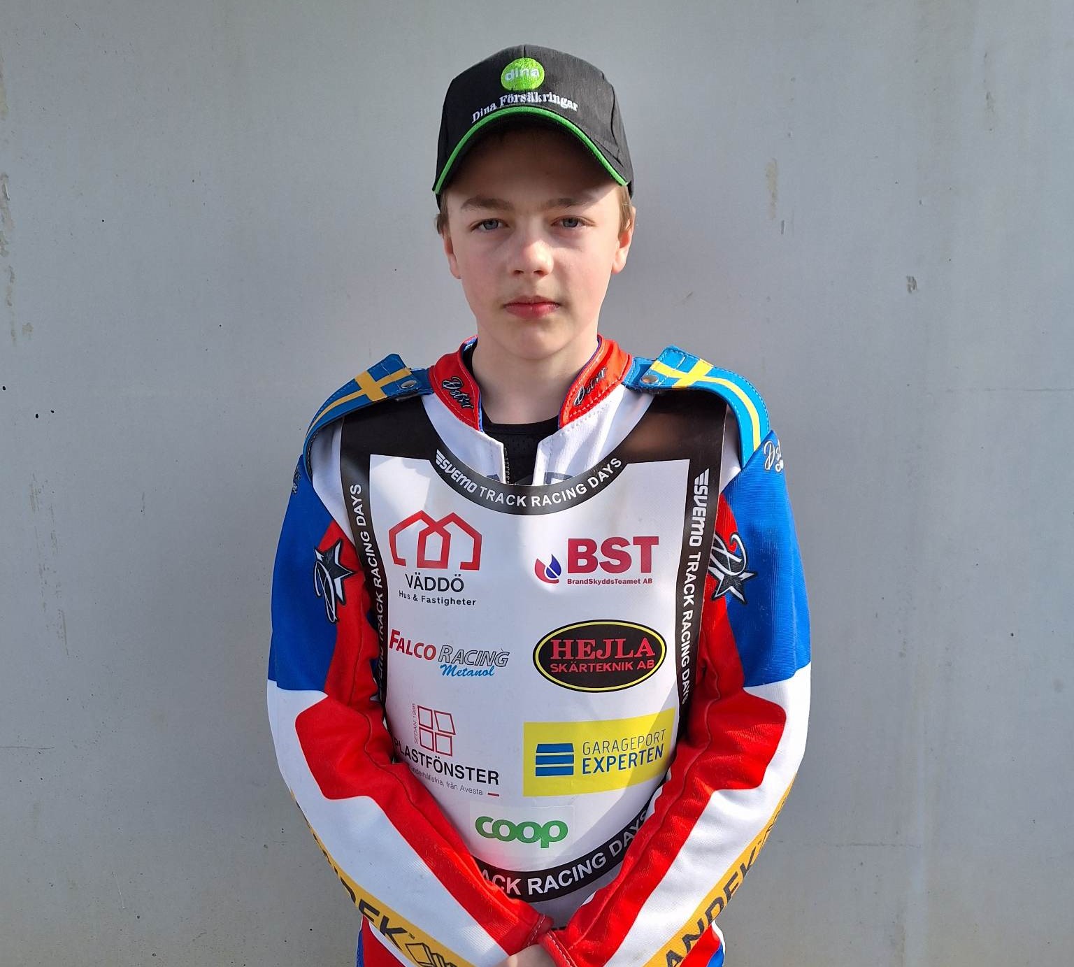 Krya på dig Oskar och att du är tillbaka på banan med din fina körning och positiva energi